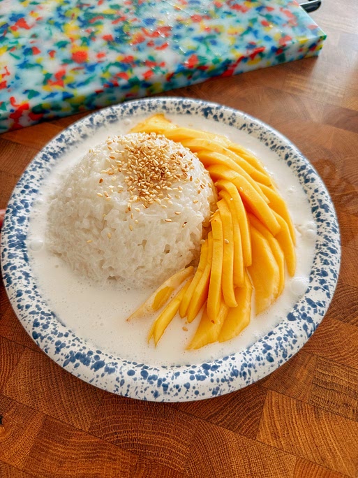 Rice Cooker Thai Mango Sticky Rice
