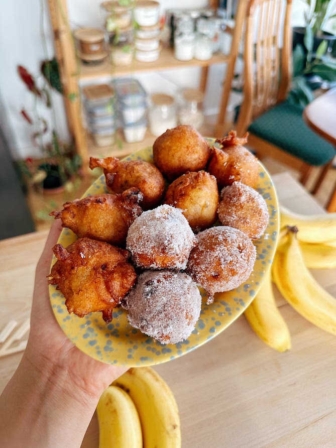 Malaysian Banana Fritters 